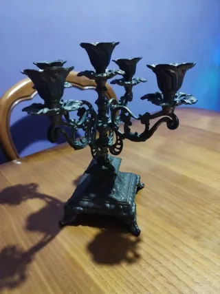 Candelabro a 5 bracci in metallo