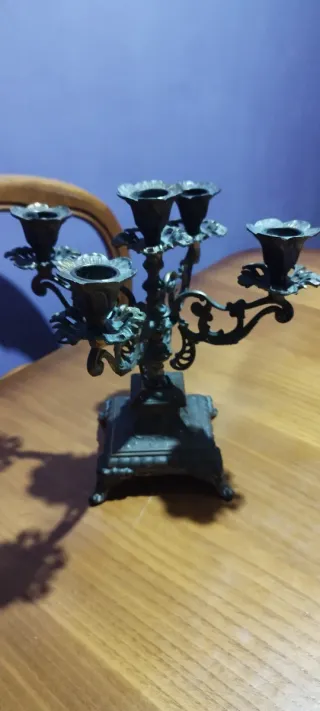 Candelabro a 5 bracci in metallo