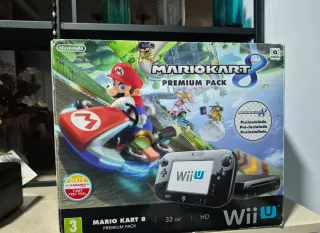 Nintendo Wii U 32GB Premium Mario Kart 8