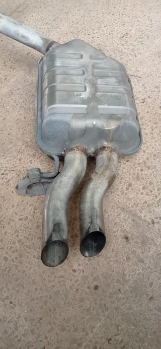 Tubo de escape Seat Exeo / Audi A4 (silenciador)