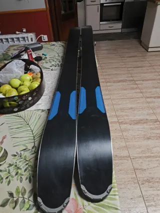 Esquís Dynastar Legend X96