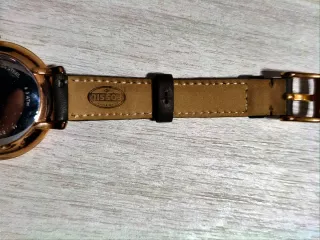 Orologio Fossil donna oro e nero