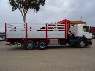 Scania P 400-CAMIONES GRUA