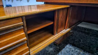Escritorio antiguo madera maciza