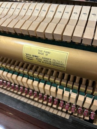 Piano de pared Samick