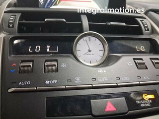 Lexus NX 2.5 300h Business 2WD