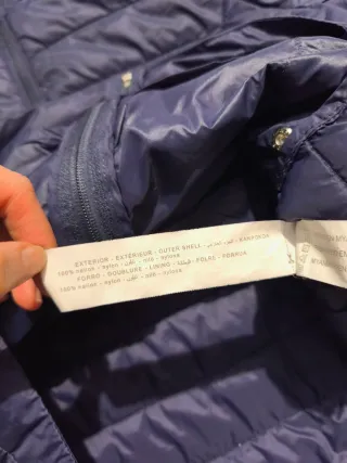 Cazadora azul marino acolchada