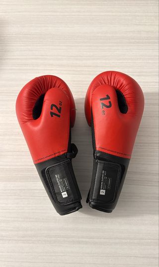 Guantoni da boxe Outshock Rossi 12oz