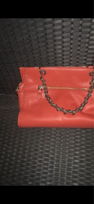 Bolso Guess Rojo Cadena