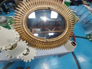 Specchio Vintage Sole in Metallo Dorato