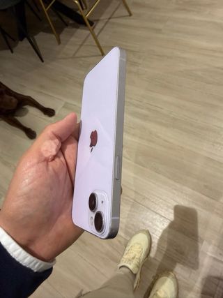 iPhone 14 Viola