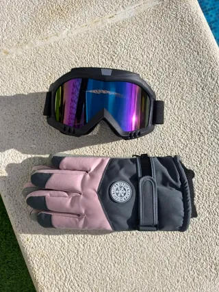 Gafas y guantes de nieve