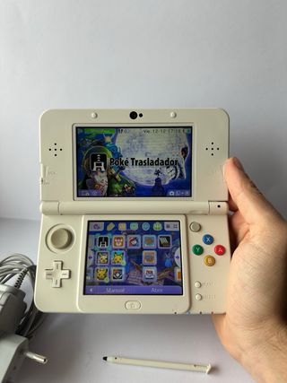 Nuovo Nintendo 3DS Bianca + Banco Pokémon