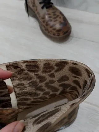 Botas con estampado de leopardo