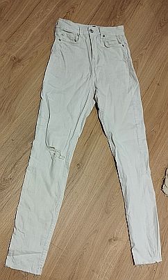 Vaqueros blancos rotos talla M
