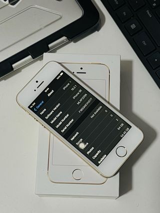 iPhone SE - Come Nuovo - Per Collezionisti