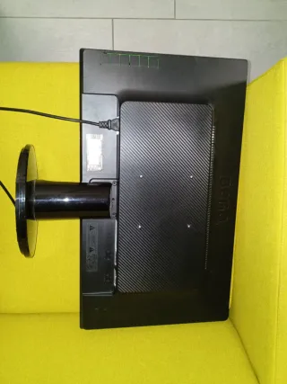 Monitor de ordenador BenQ 57cm COMO NUEVO