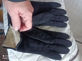 Guantes de piel vuelta marrones y negros
