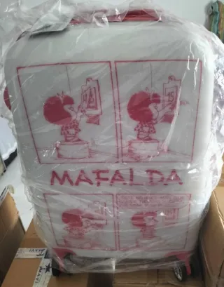 Maleta Mafalda Roja y Blanca