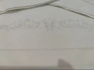 Lenzuola matrimoniali antiche ricamate a mano