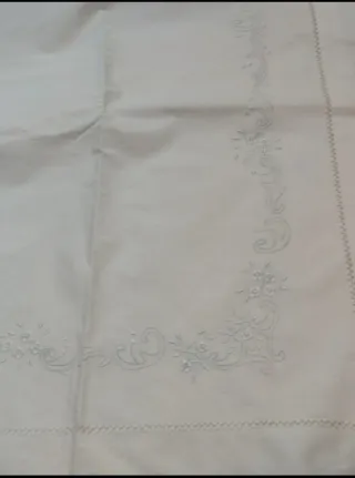 Lenzuola matrimoniali antiche ricamate a mano