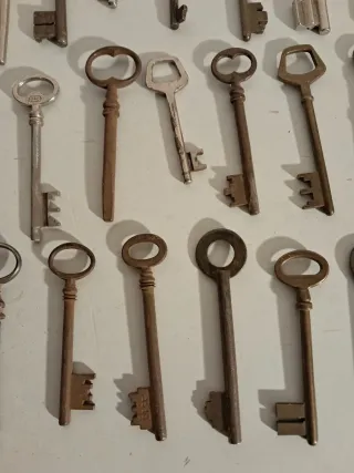 Lotto 40 Chiavi Vintage Antiche