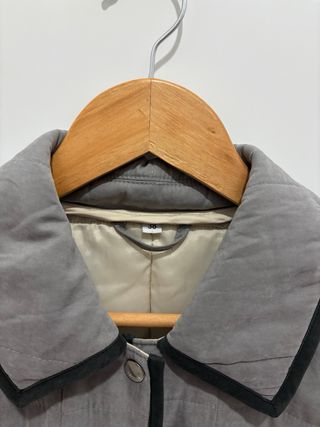 Chaqueta acolchada gris