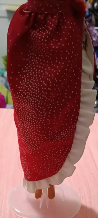 Barbie vestito rosso a pois bianchi