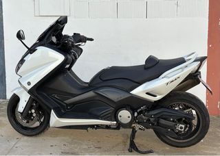 Yamaha TMAX 530 - Mayo 2013