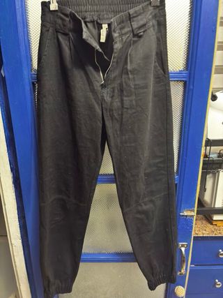 Pantalón negro