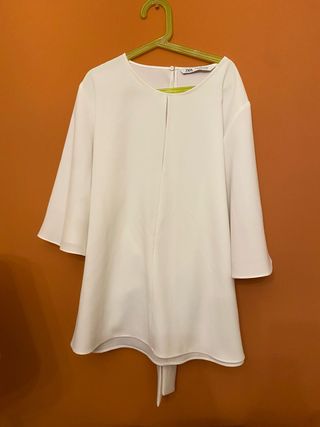 Blusa Zara blanca manga acampanada