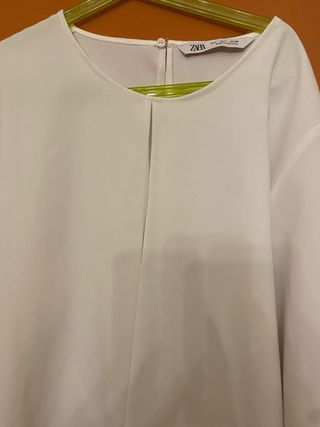 Blusa Zara blanca manga acampanada