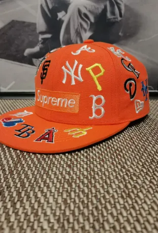 Gorra New Era 59Fifty -Supreme  Talla 7.3/8