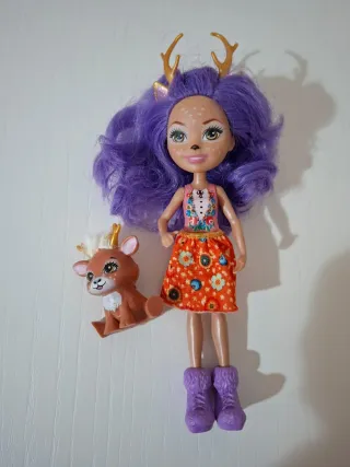 Muñeca Enchantimals con mascota ciervo