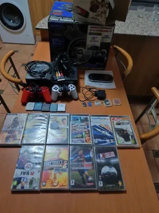 Lote PSP + PS2 + Volante + Giochi