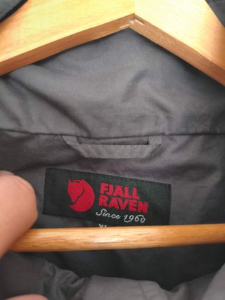 Chaqueta Fjallraven Retro Membrana Negra