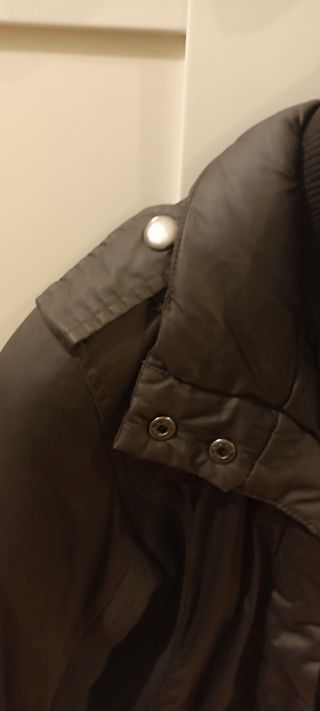 Cazadora motera entallada