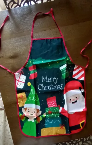 Lotto 2 straccetti + grembiule natalizio