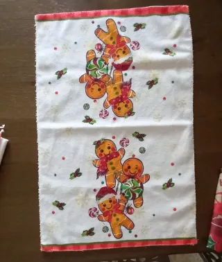 Lotto 2 straccetti + grembiule natalizio