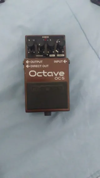 Octaver Boss OC5 Guitar Pedal