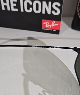 Occhiali Ray-Ban Julie Neri Lenti Verdi