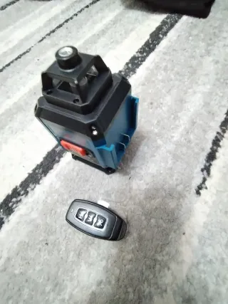 Nivel Láser Verde con Accesorios