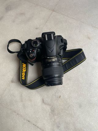 Nikon D3200 Cámara DSLR + Accesorios