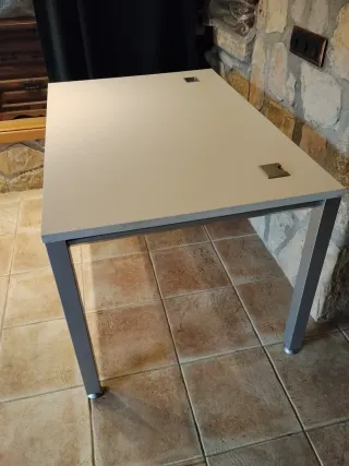 Tavolo da ufficio/cucina 1,20x80m