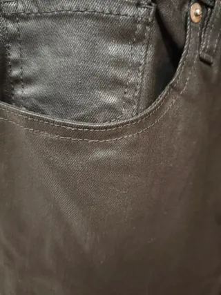 Vaqueros negros mujer