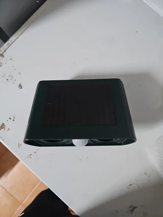 Repelente de animales ultrasónico