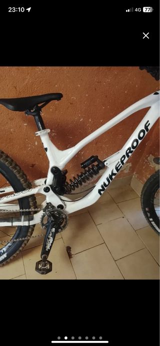 URGE VENTA!! Nukeproof Dissent 2022 bici descenso
