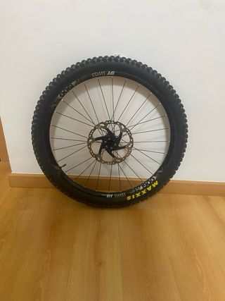 URGE VENTA!! Nukeproof Dissent 2022 bici descenso