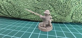 12 Miniature Halfling + 12 Basi