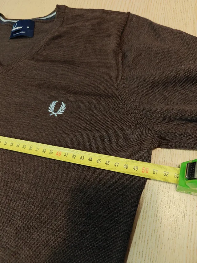 Jersey Fred Perry cuello pico - Talla M